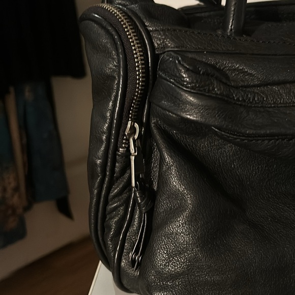 Lieberskind black leather satchel bag. Soft and supple bag with storage - Picture 3 of 11